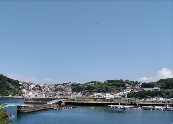 雑賀埼の青空